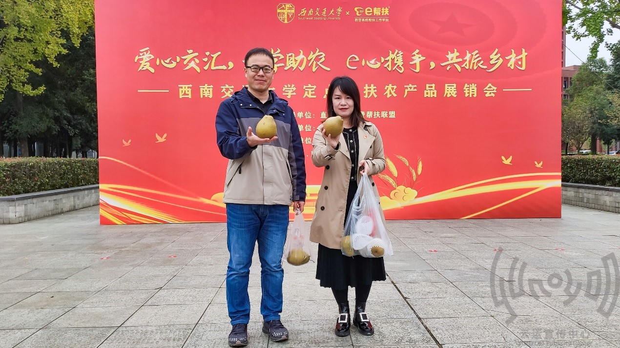 1635747950914031613.jpg 1.jpg